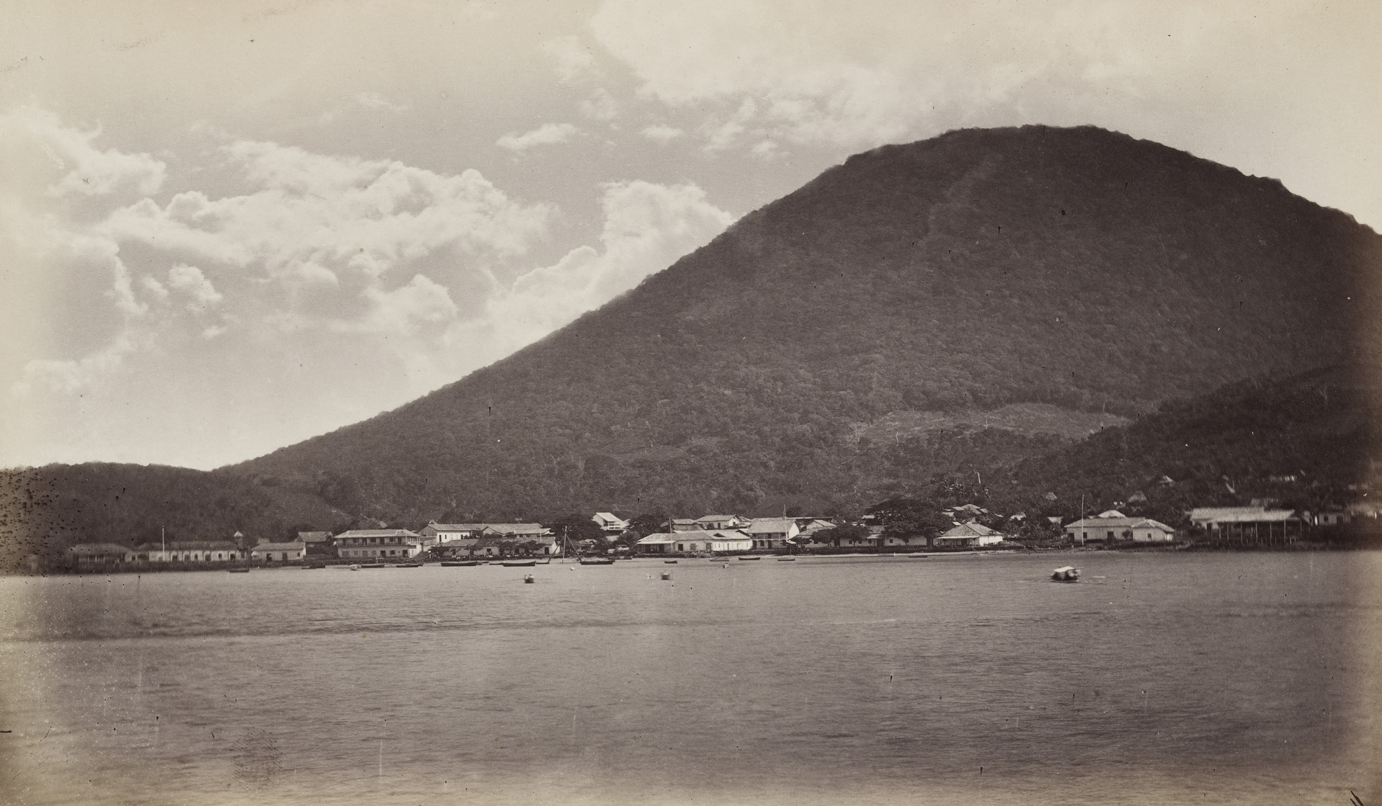 Eadweard J. Muybridge. Amapala