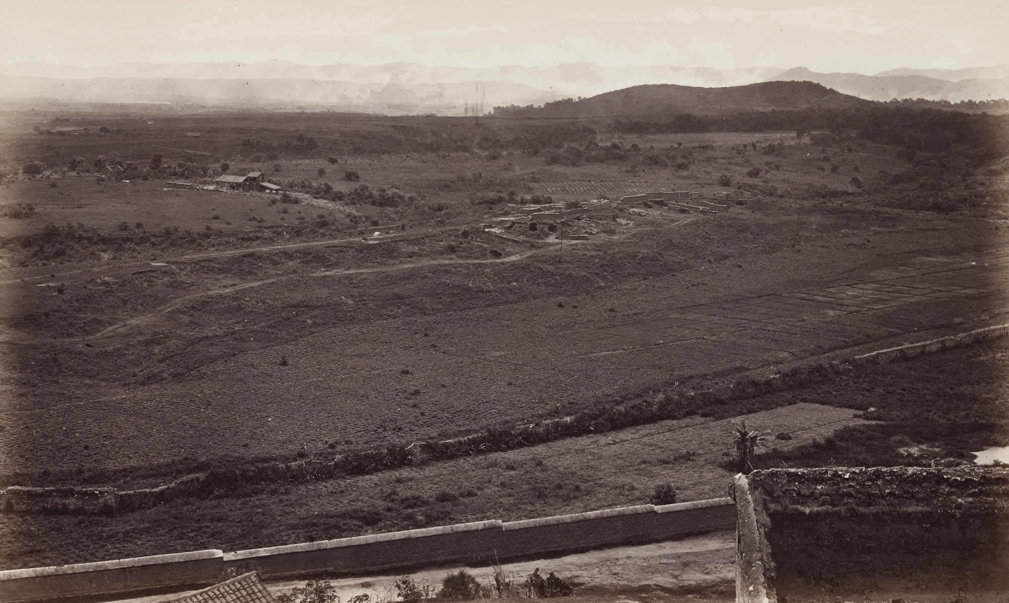Eadweard J. Muybridge. Environs of Guatemala