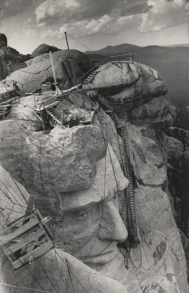 "A Trepanning Operation on the Nation's Great Men in a Mountain Memorial"