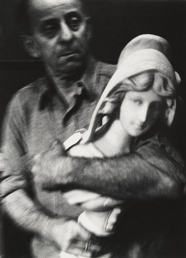 Robert Frank. Woman of Stone, New York. 1951
