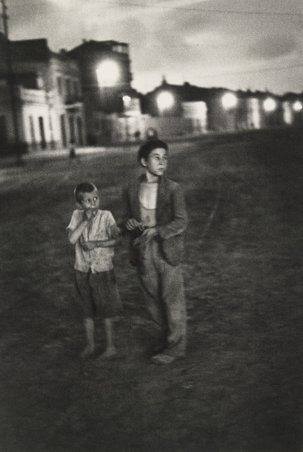 Robert Frank. Boys, Valencia. 1952