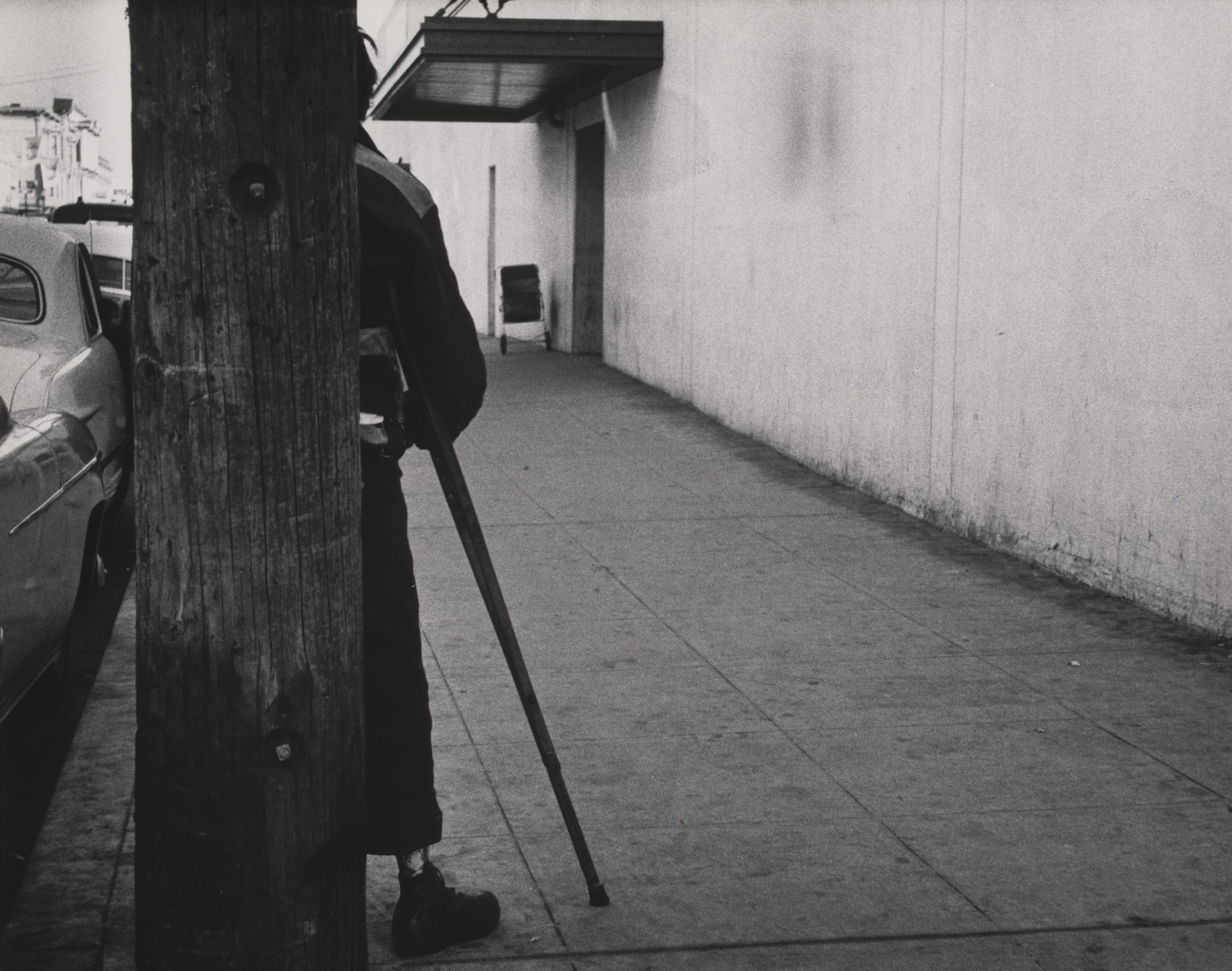 Dorothea Lange. Walking Wounded, Oakland. 1954