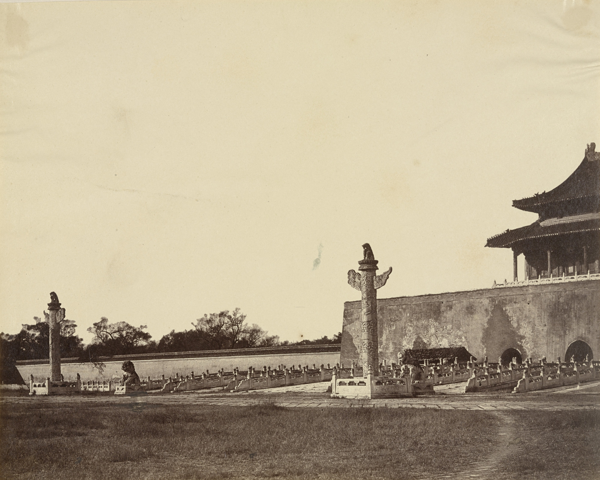 Felice Beato. Entrance to Winter Palace in Peking