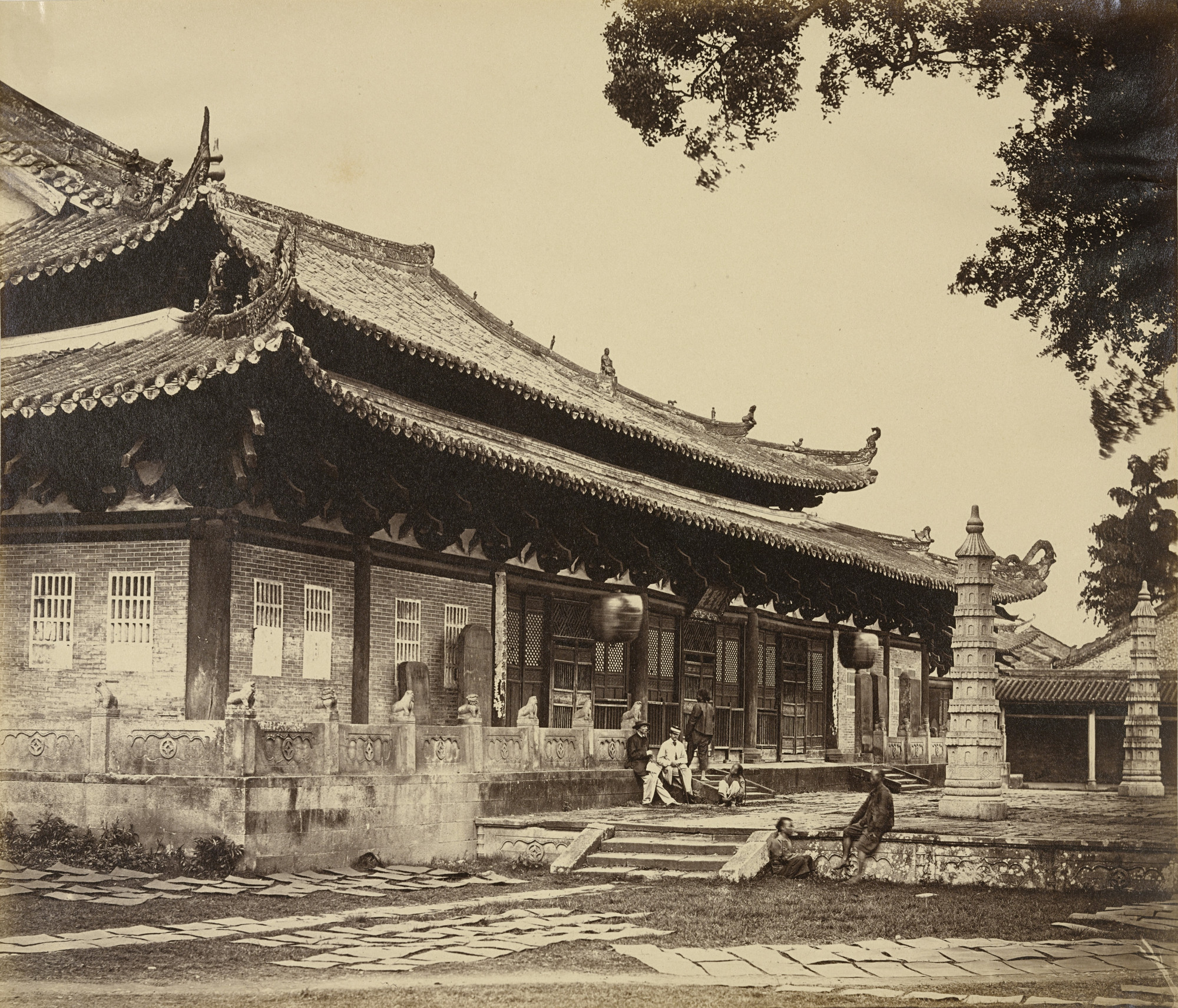 Felice Beato. Temple in the Tartar Quarter, Canton