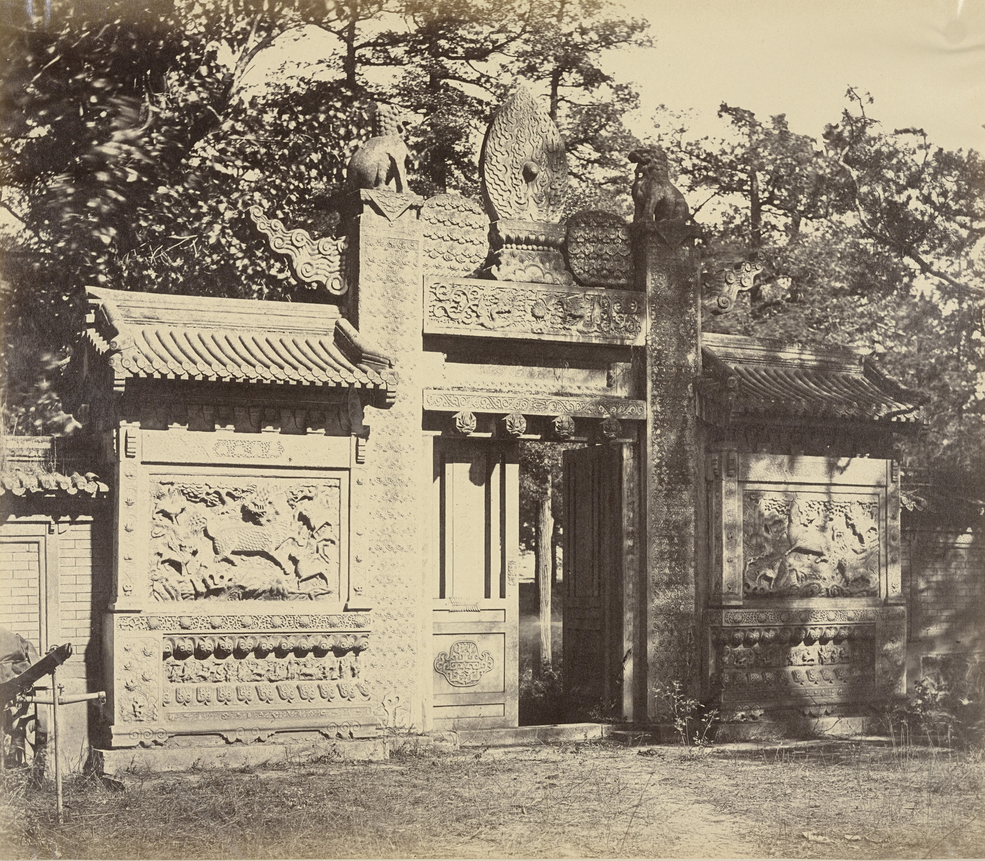 Felice Beato. Exterior of the Tomb at the Depot Near Pekin, October 1860