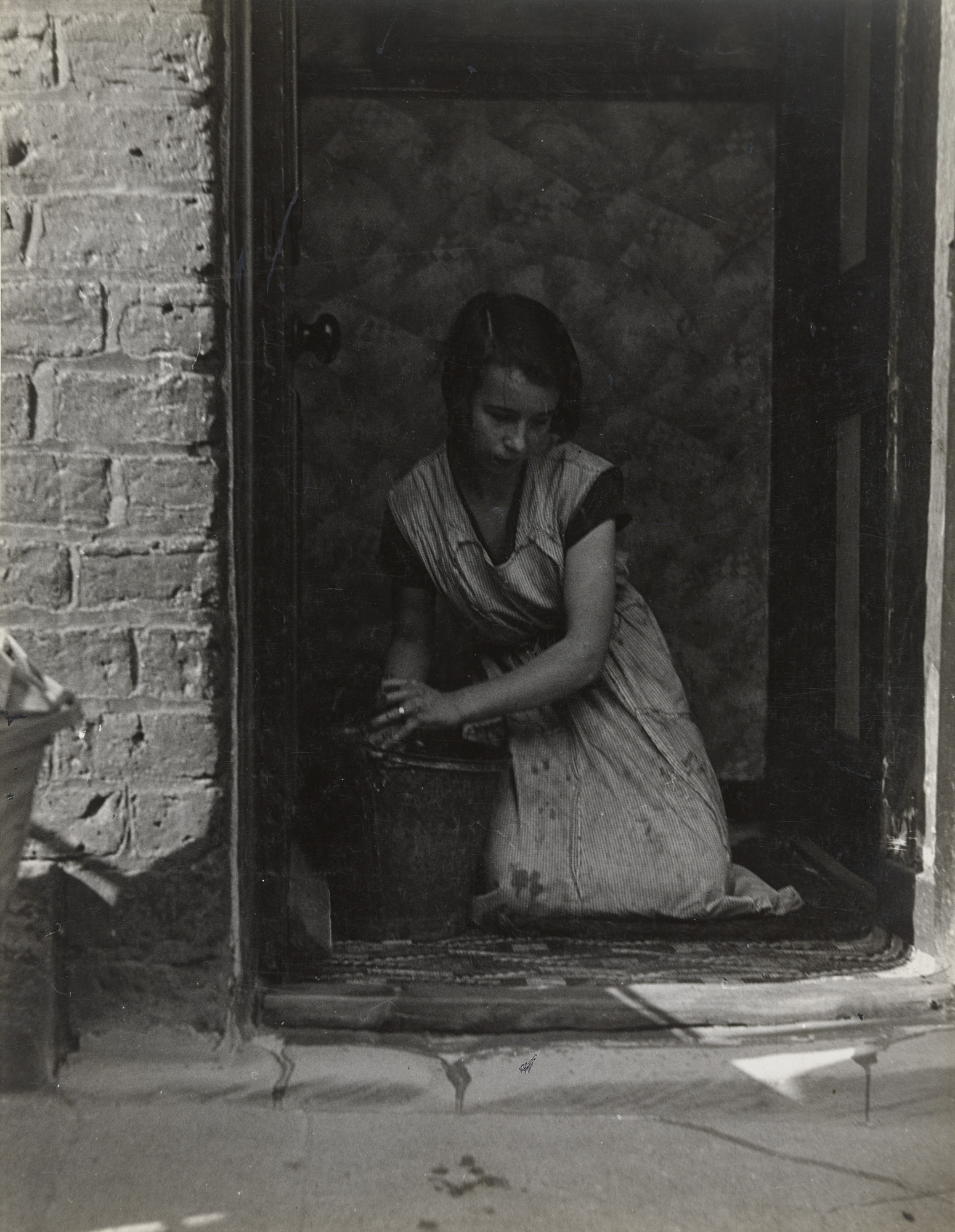 Bill Brandt. East End Morning. 1937 | MoMA