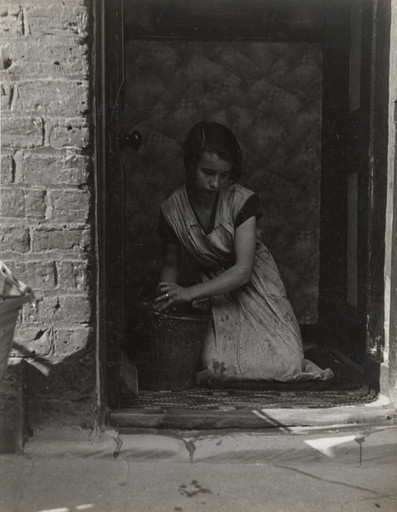 Bill Brandt. East End Morning. 1937 | MoMA