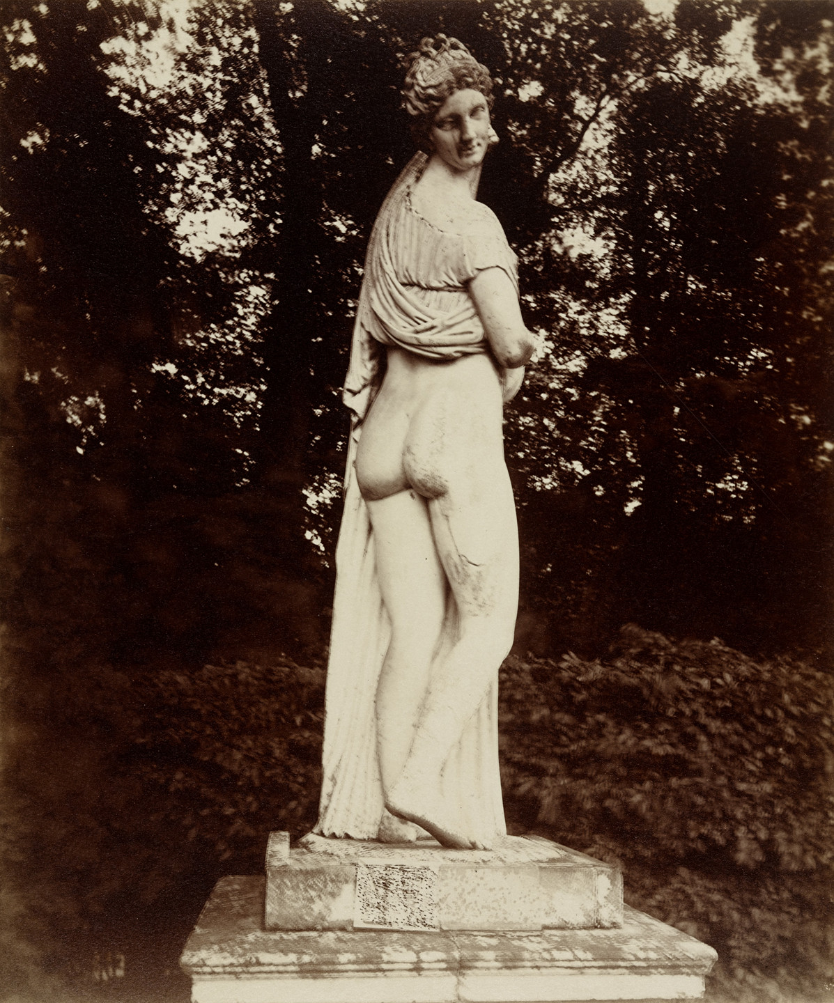 Copy of the Callipygian Venus by Jean Jacques Clérion, Versailles