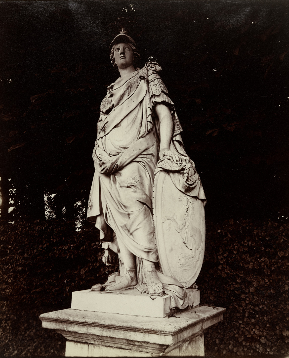Eugène Atget. Versailles--Europe by Pierre Mazeline. 1923-24