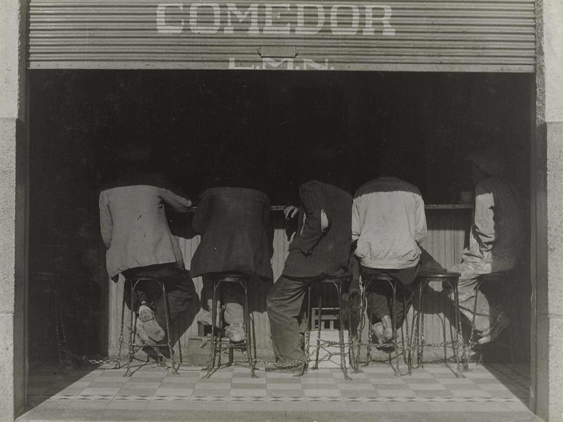 Manuel Álvarez Bravo. The Crouched Ones. 1934