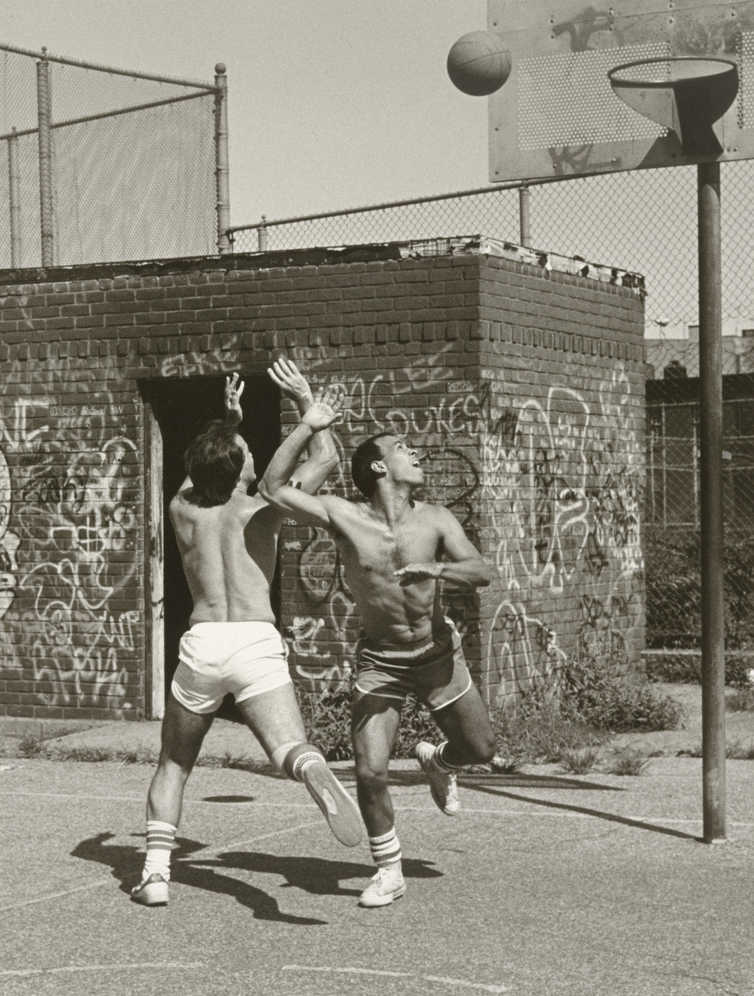 Helen Levitt. Brooklyn, New York. 1982