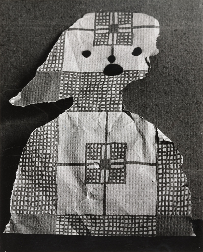 Picasso Sculpture (paper, girl)