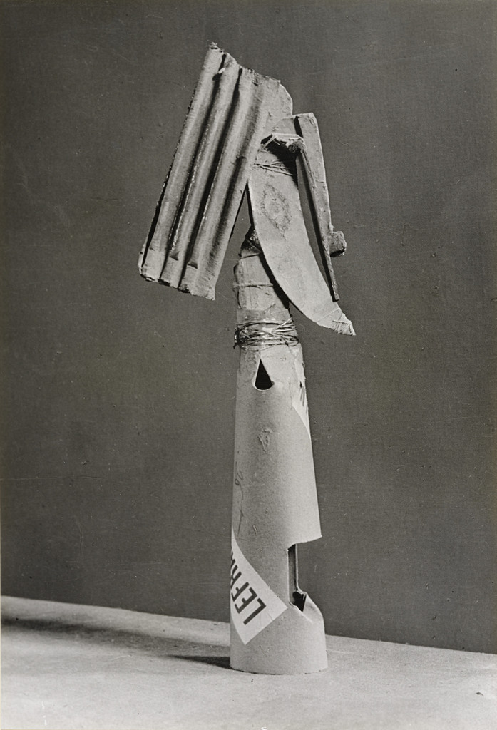 Picasso Sculpture (cardboard)