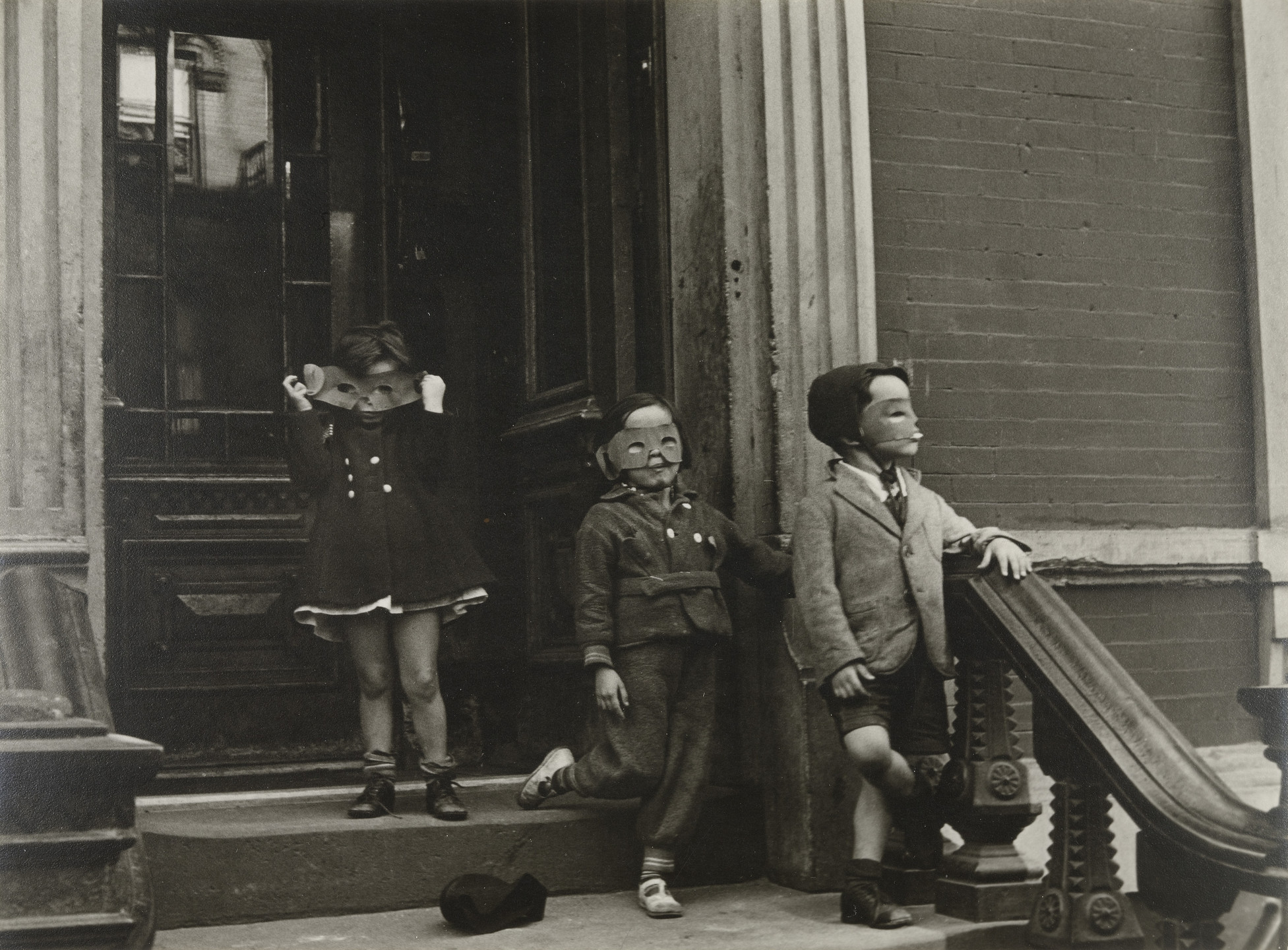 Helen Levitt. New York. 1940