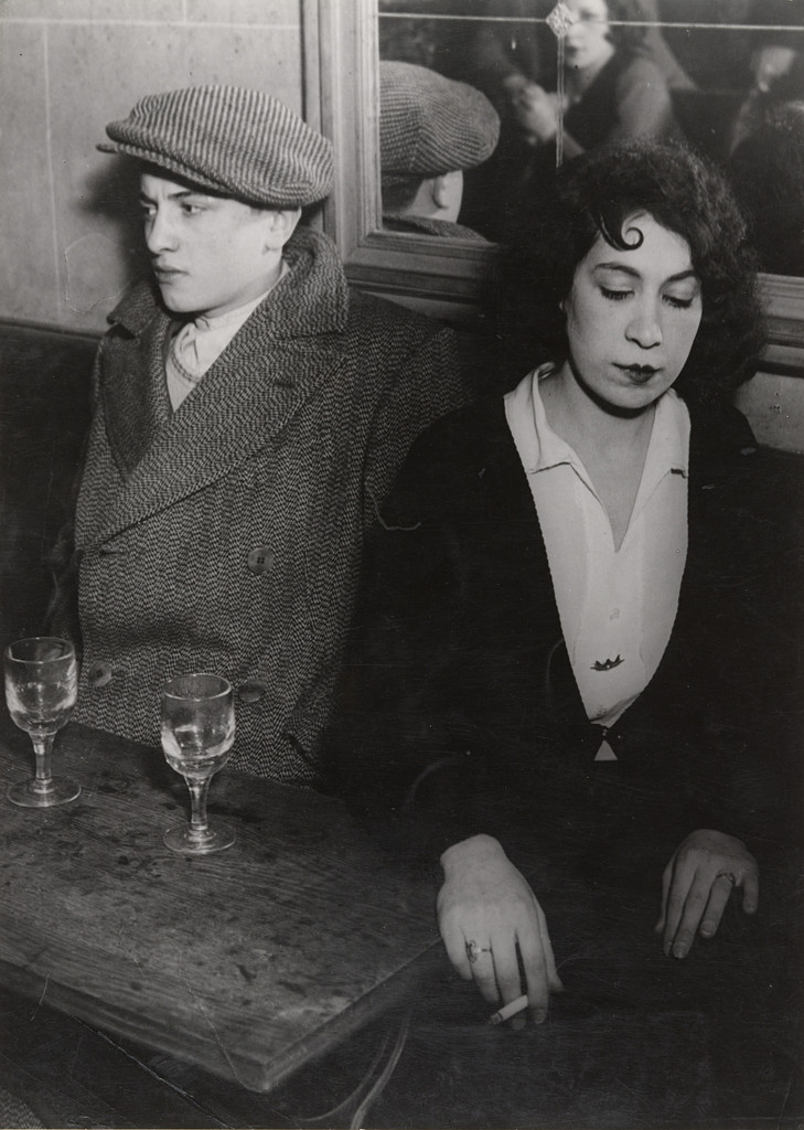 Lover's Quarrel, Bal des Quatre Saisons, rue de Lappe, Paris, Brassaï, c. 1932