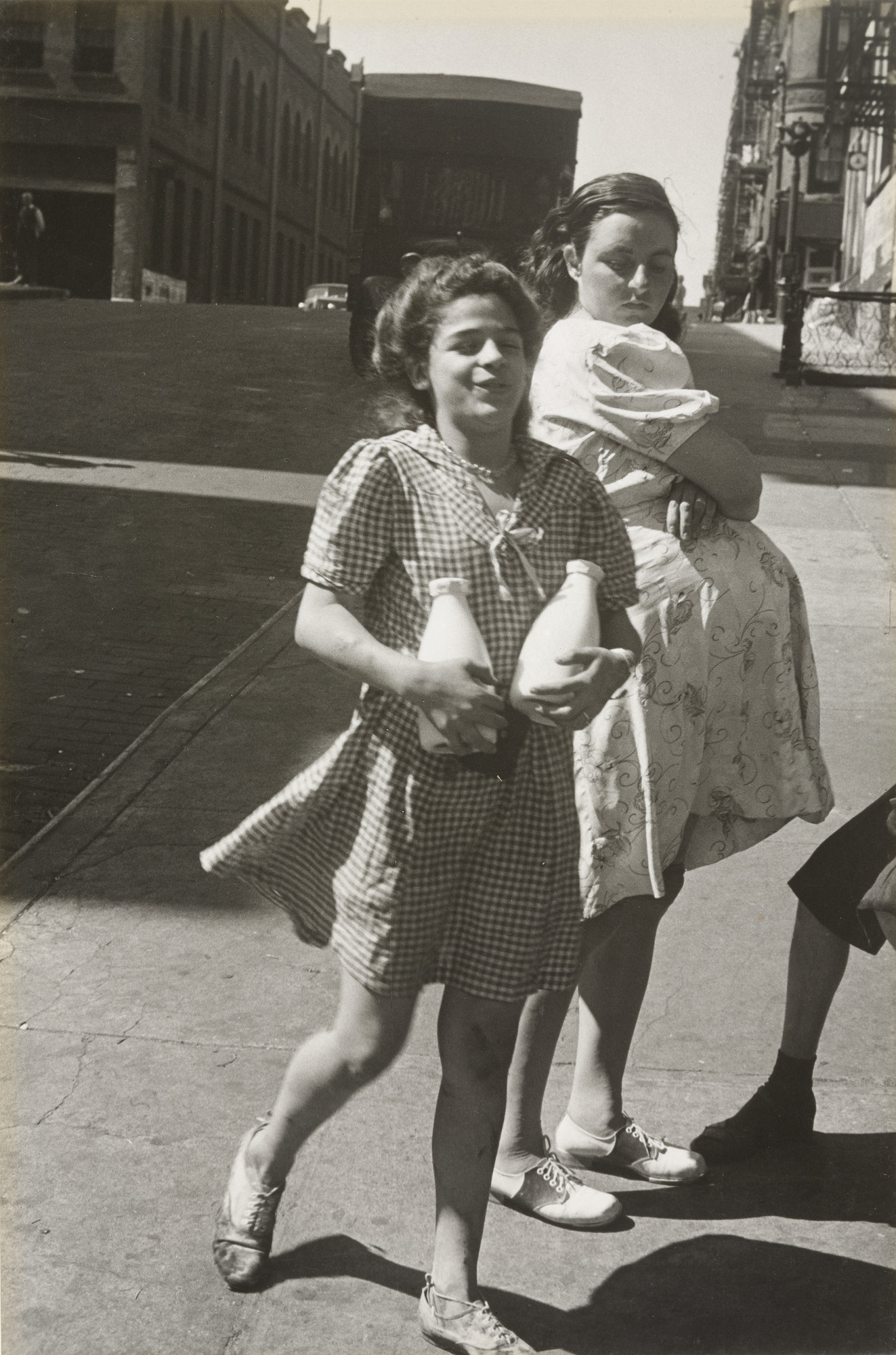 Helen Levitt. New York. c. 1945 | MoMA