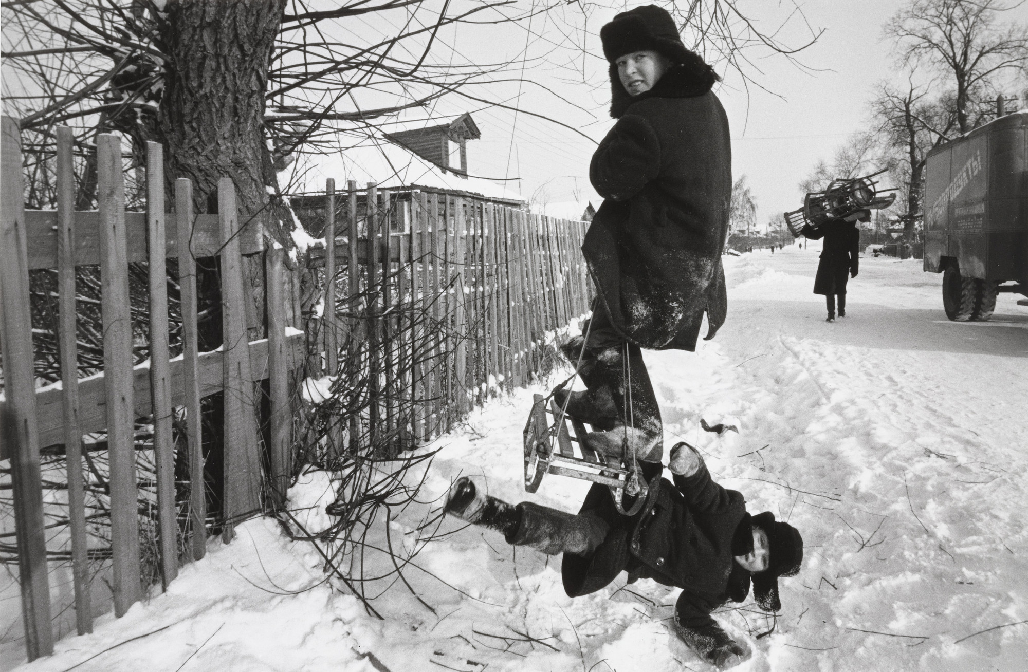 William Klein. Boys and Sleds, Moscow
