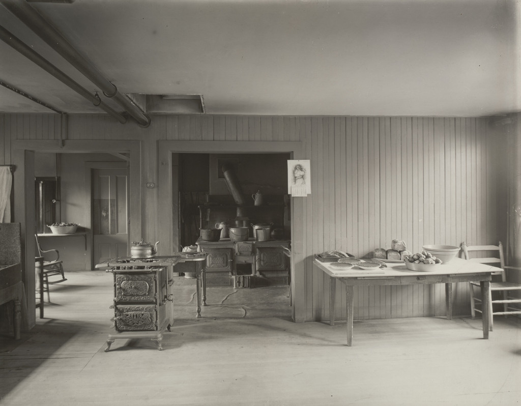 Kitchen in the Vicinity of Boston, Massachusetts