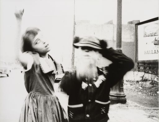 Dance, Brooklyn, New York fotograferet af William Klein