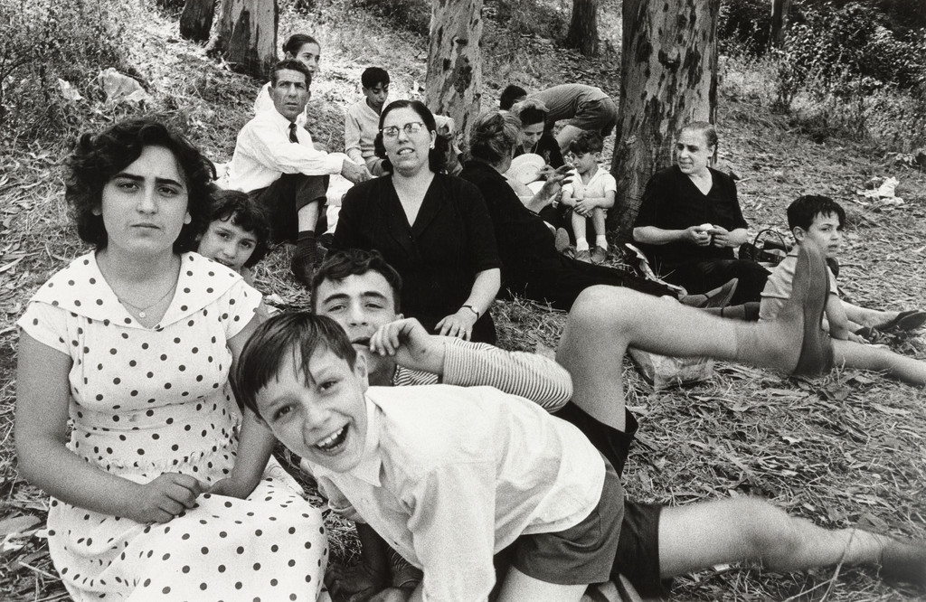 Picnic, Rome, William Klein, 1956