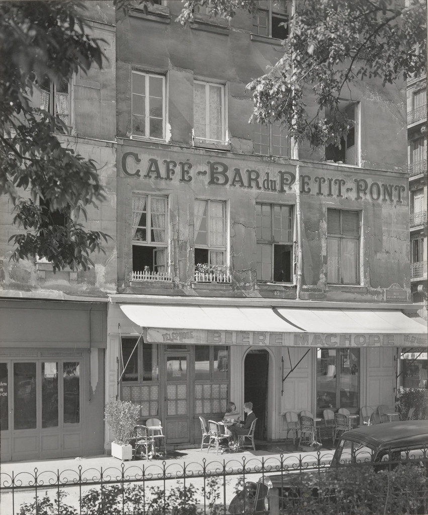 Café on Rue de la Boucherie, Paris