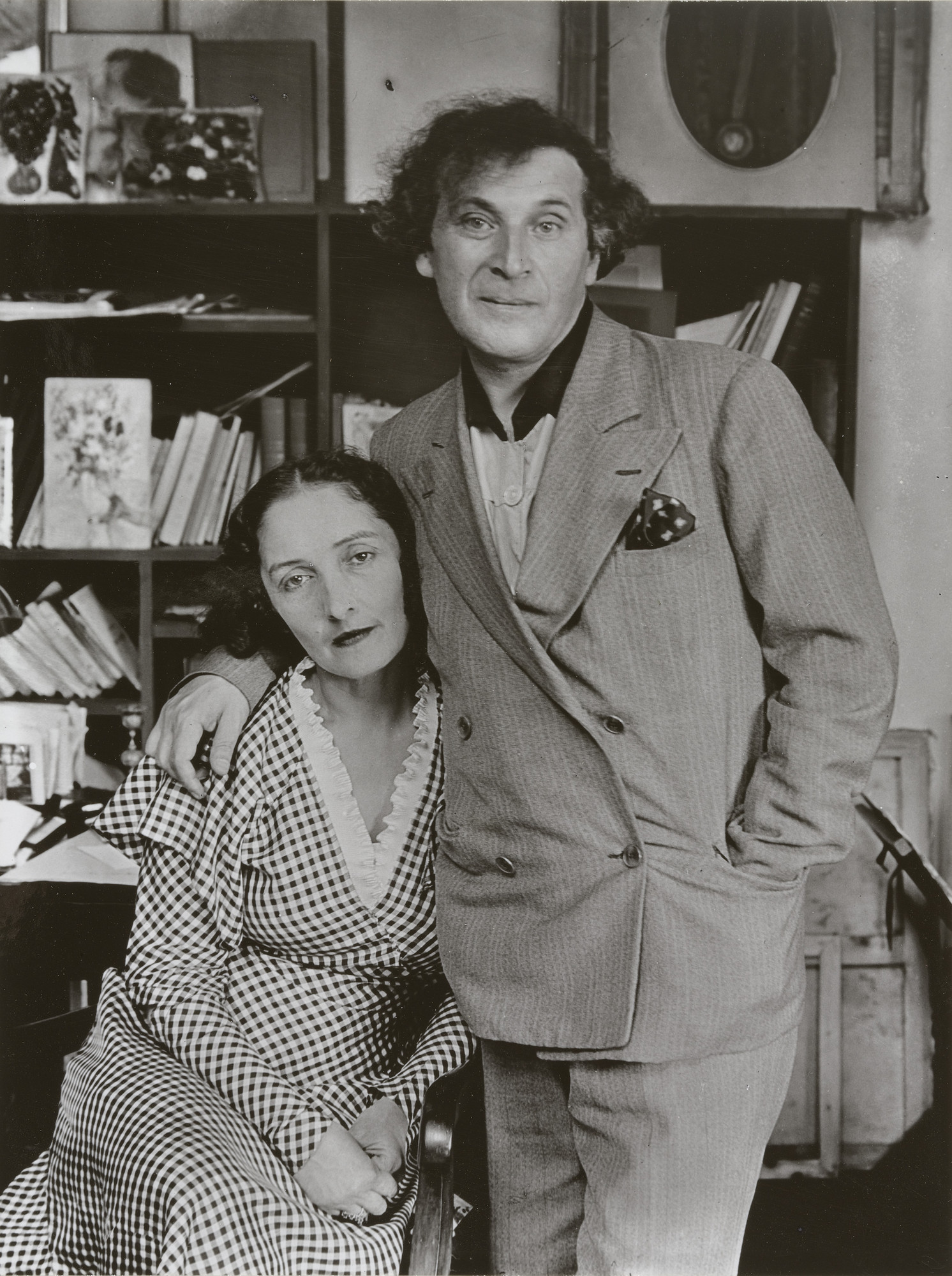 André Kertész. Chagall and Bella