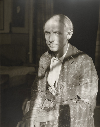 Max Ernst, Paris