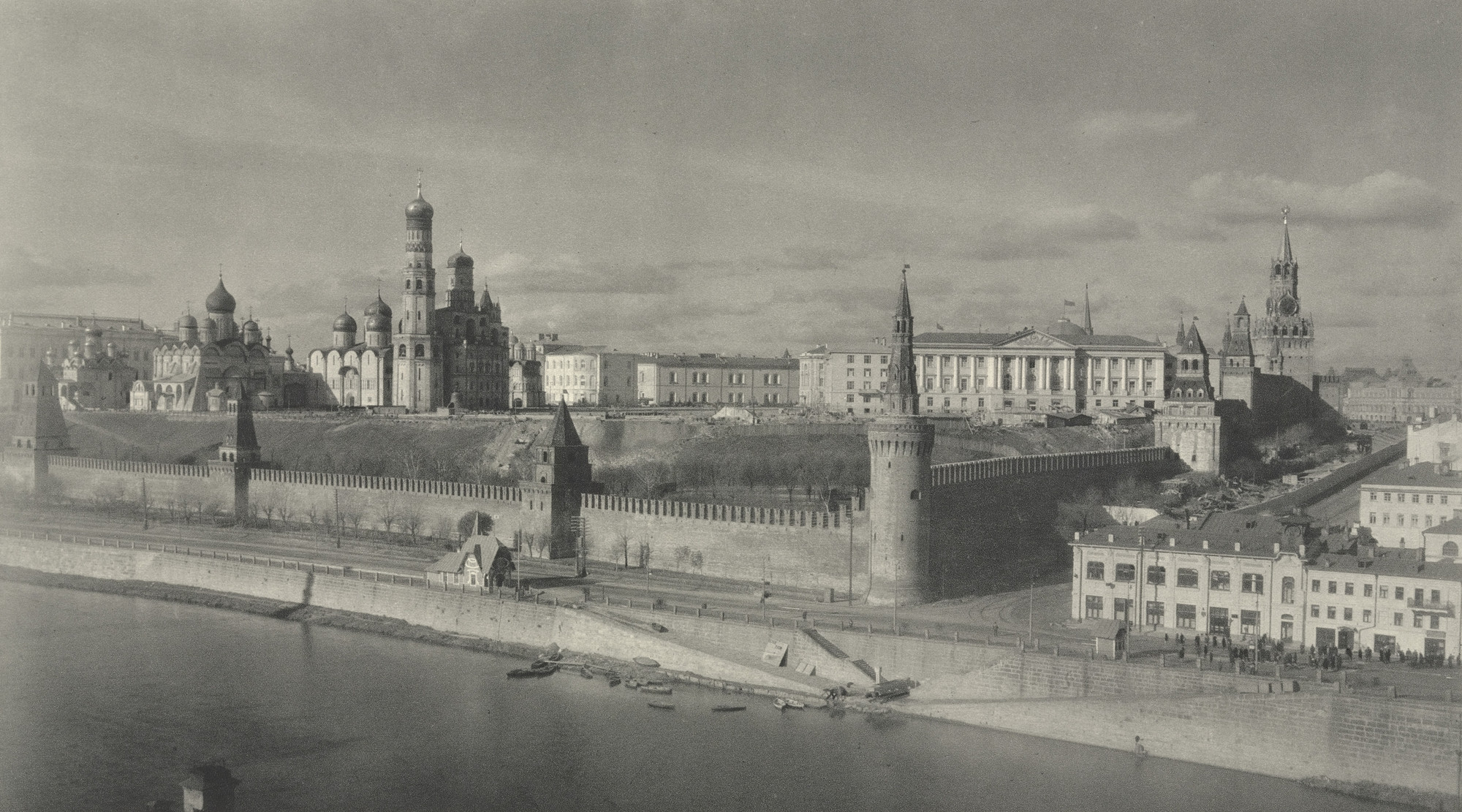 Margaret Bourke-White. Kremlin: Moscow