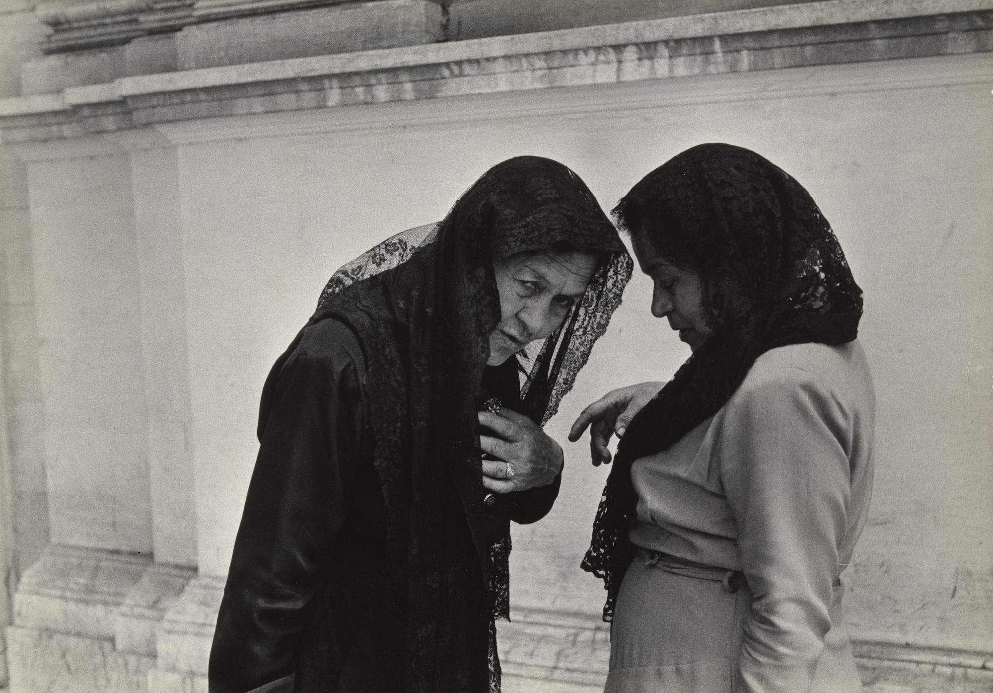 Dan Weiner. Venezuela. 1950s