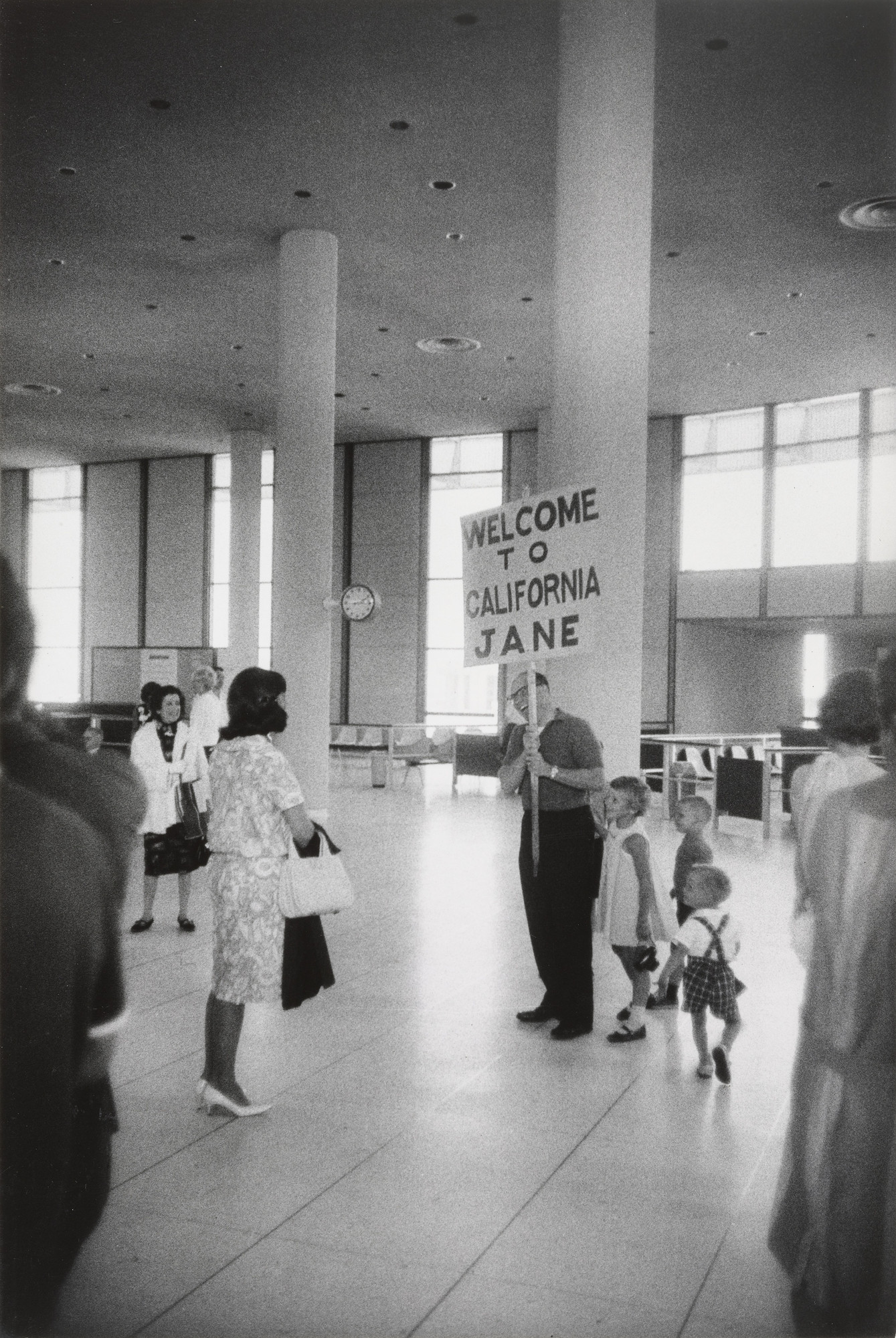 Garry Winogrand. Los Angeles International Airport