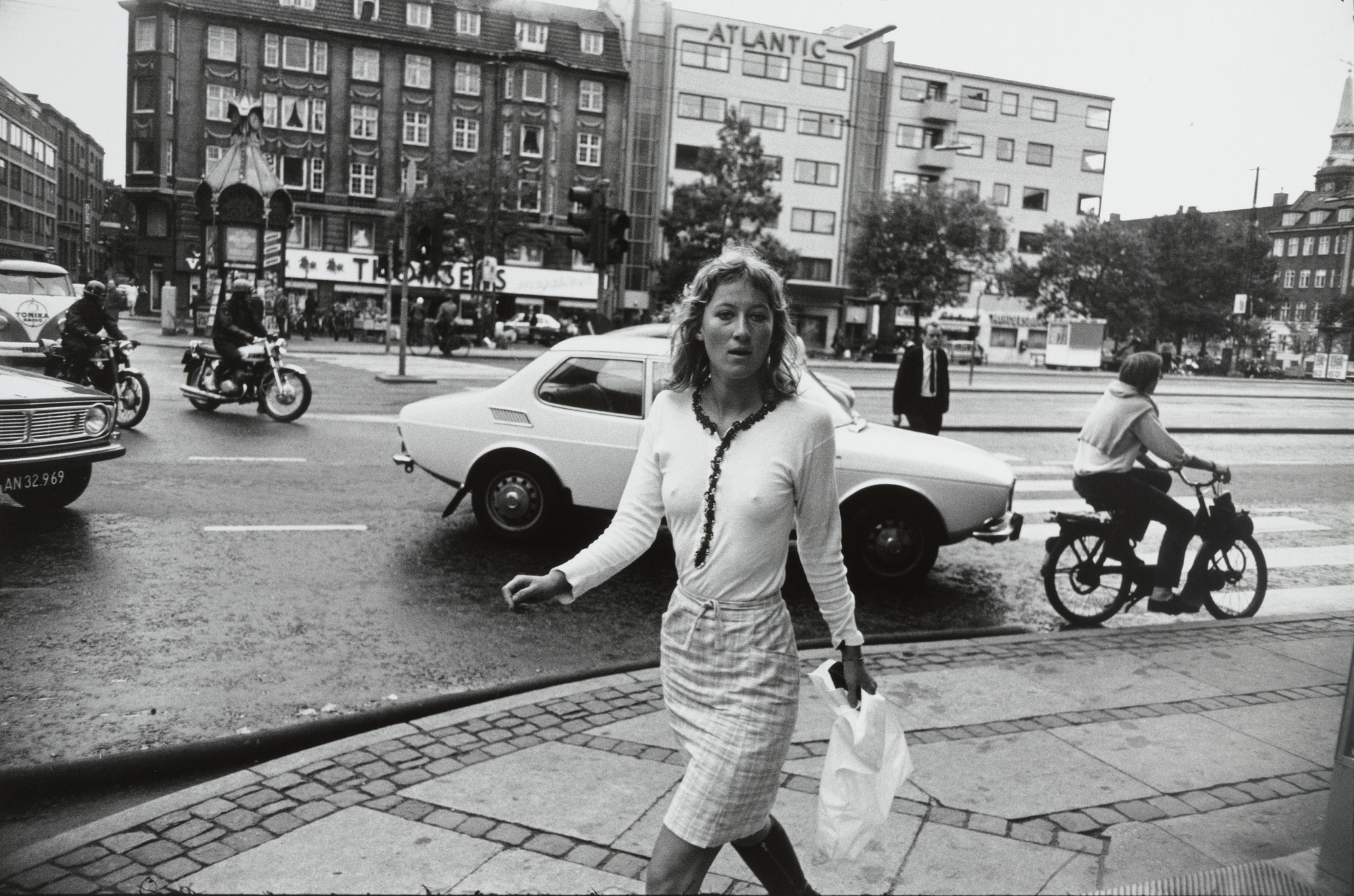 Garry Winogrand. Untitled