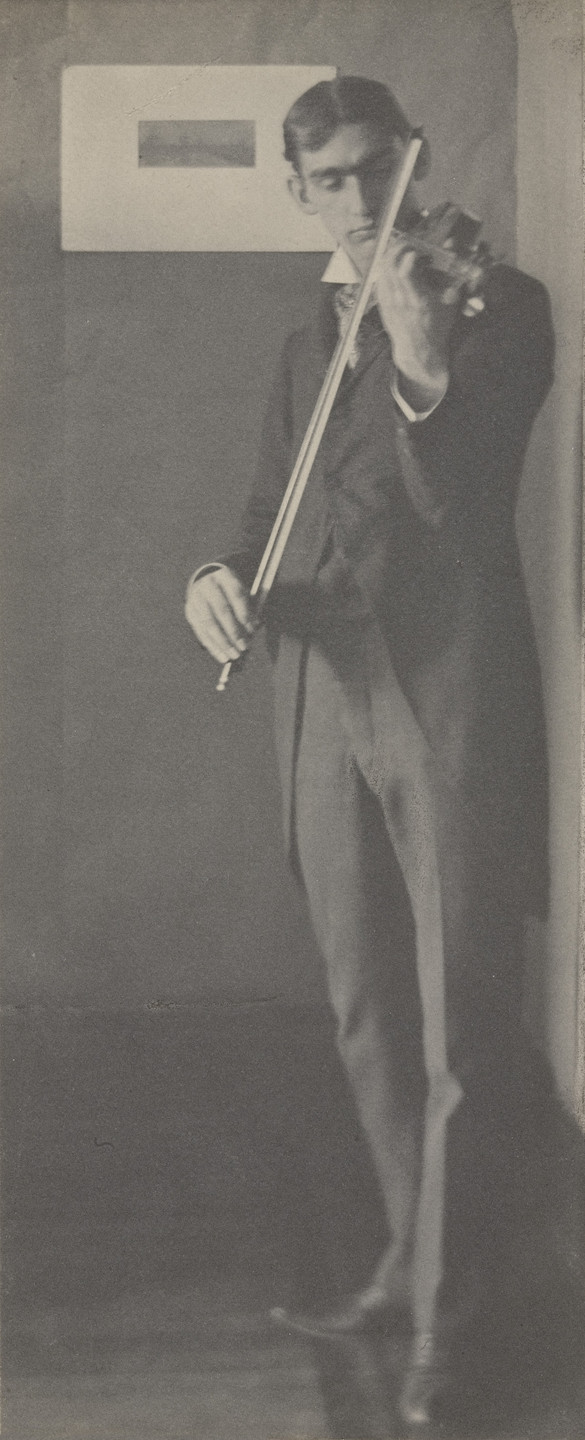 Clarence H. White. The Violinist. 1897