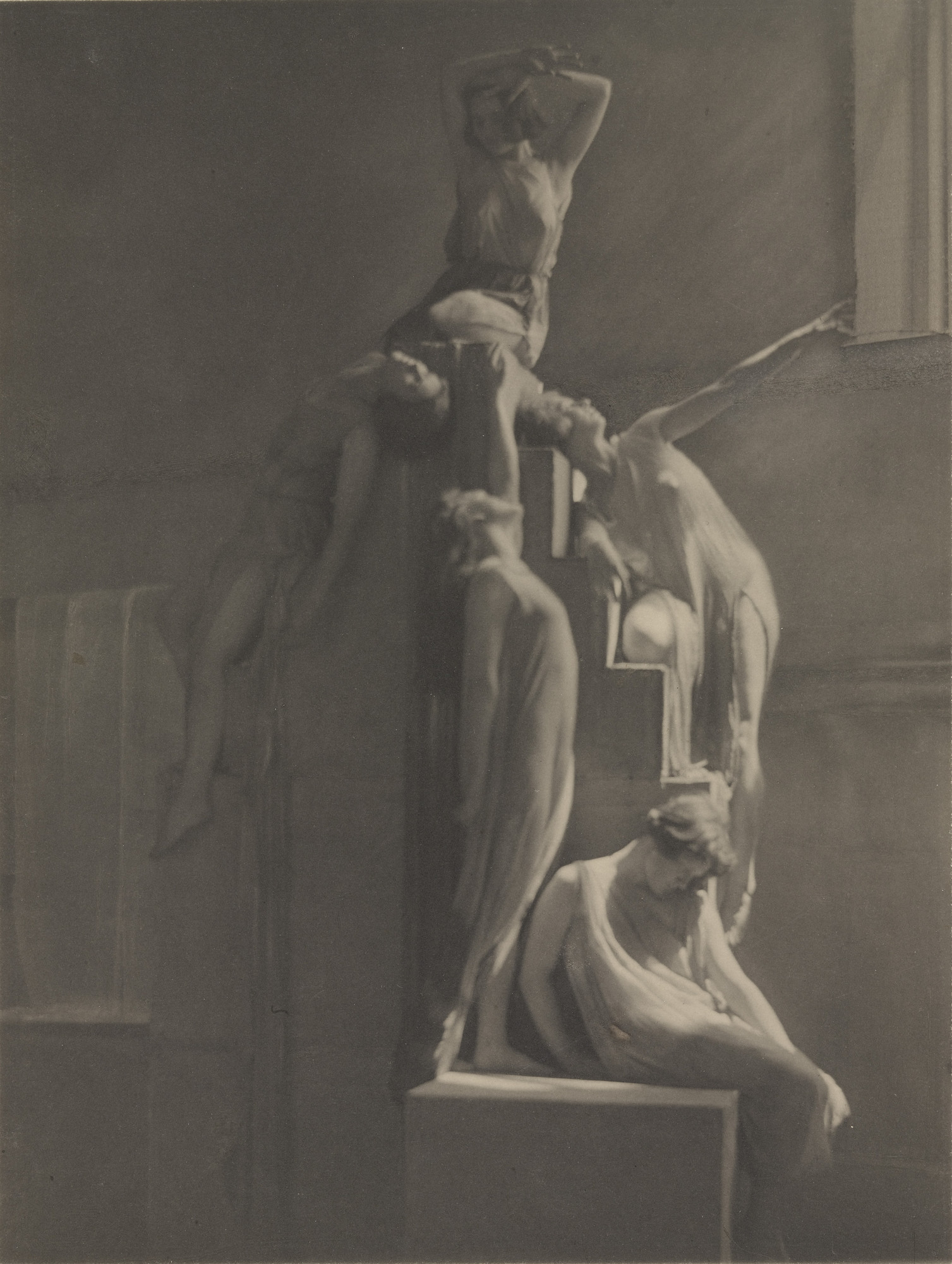 Clarence H. White. The Dancers. The Greek Games and Barnard College, New York