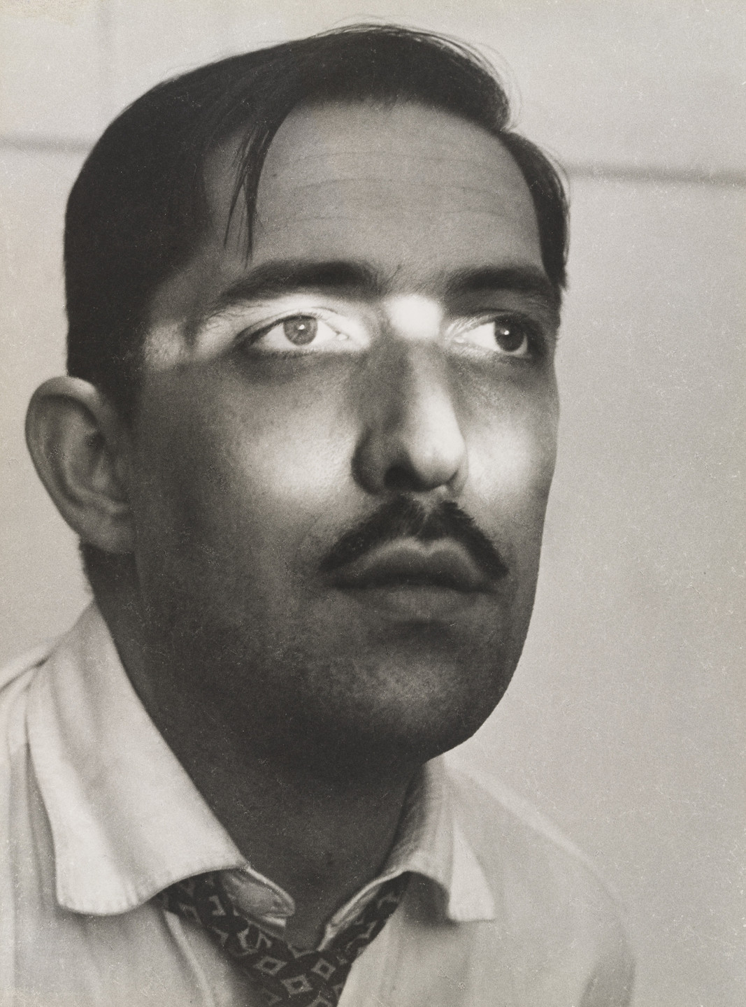 Geraldo de Barros. Self-Portrait (Autorretrato). c. 1949