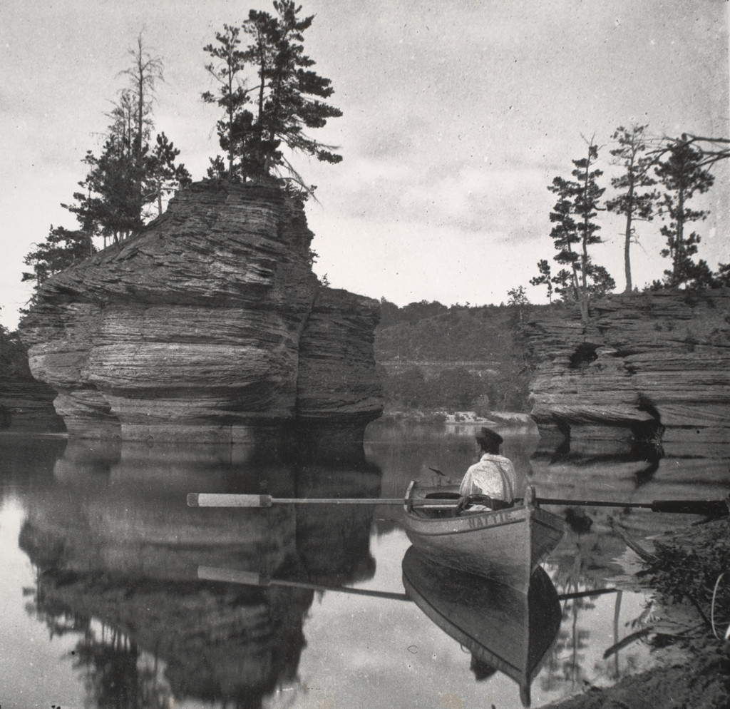 Sugar Bowl with Row Boat, Wisconsin Dells