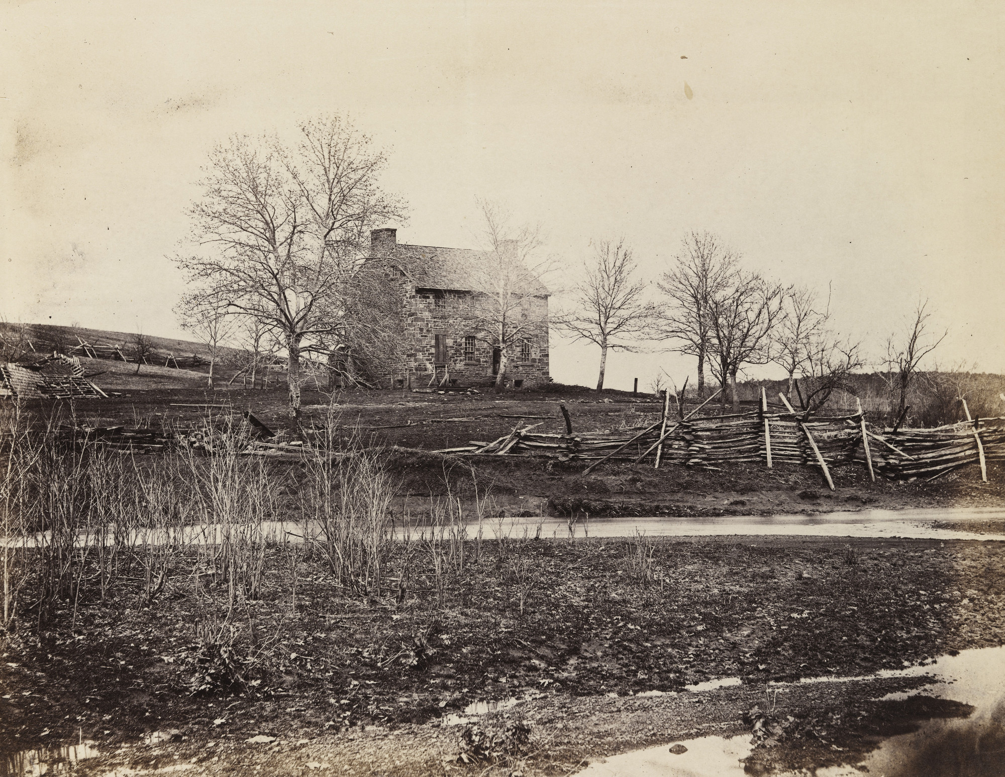 Alexander Gardner. Mathew's house, Battle-Field of Bull Run