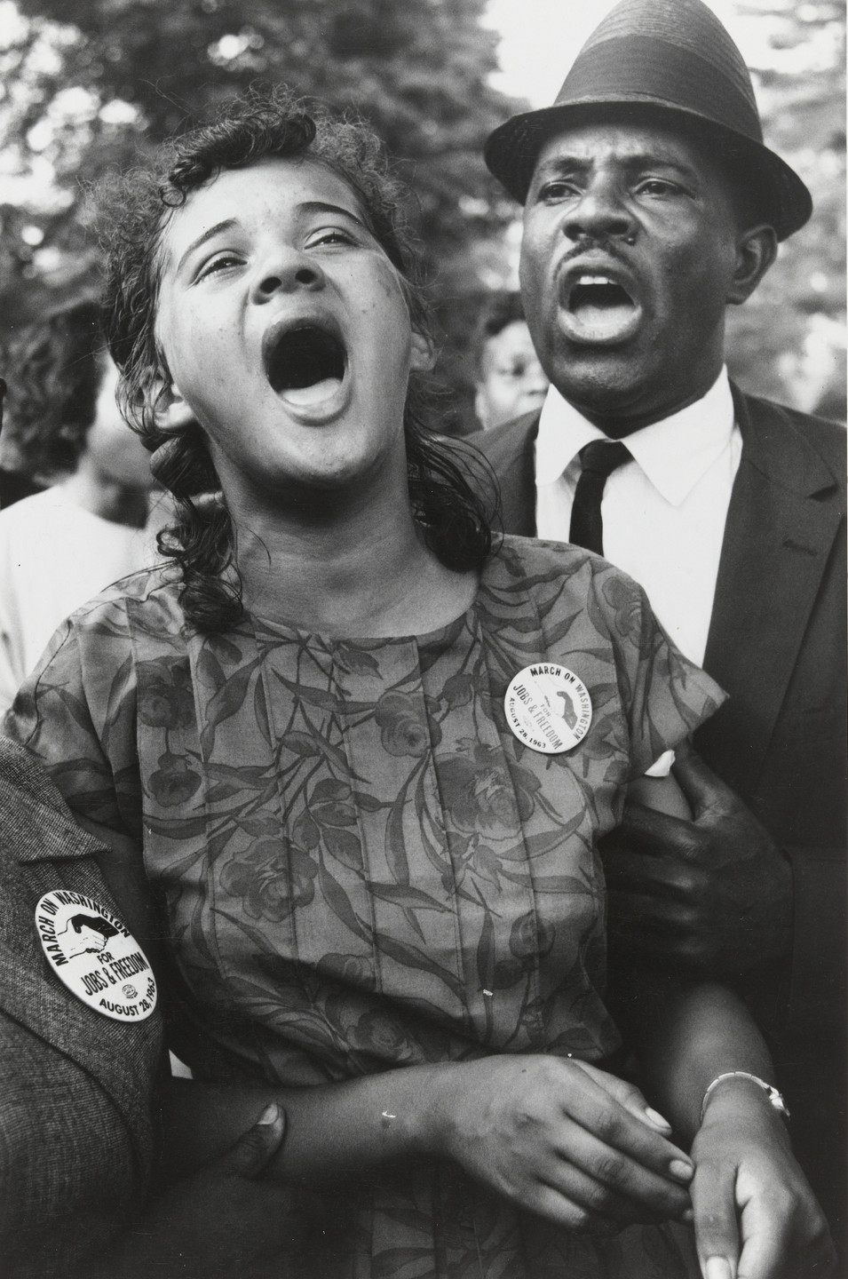 Leonard Freed. Washington, D.C.: Demonstrators sing &#34;We Shall Overcome&#34; after Dr. Martin Luther King, Jr.&#39;s &#34;I Have a Dream&#34; speech. August 28, 1963