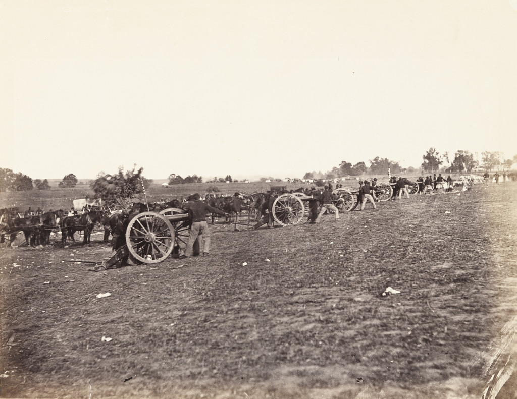Battery D, Fifth U.S. Artillery in action (Fredericksburg, VA)