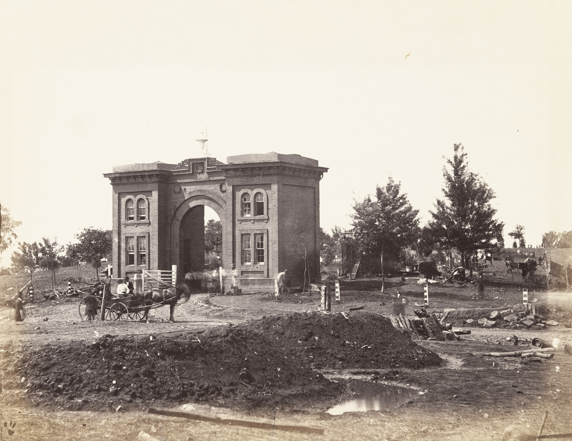Alexander Gardner, Timothy O'Sullivan. Gateway of Cemetery, Gettysburg