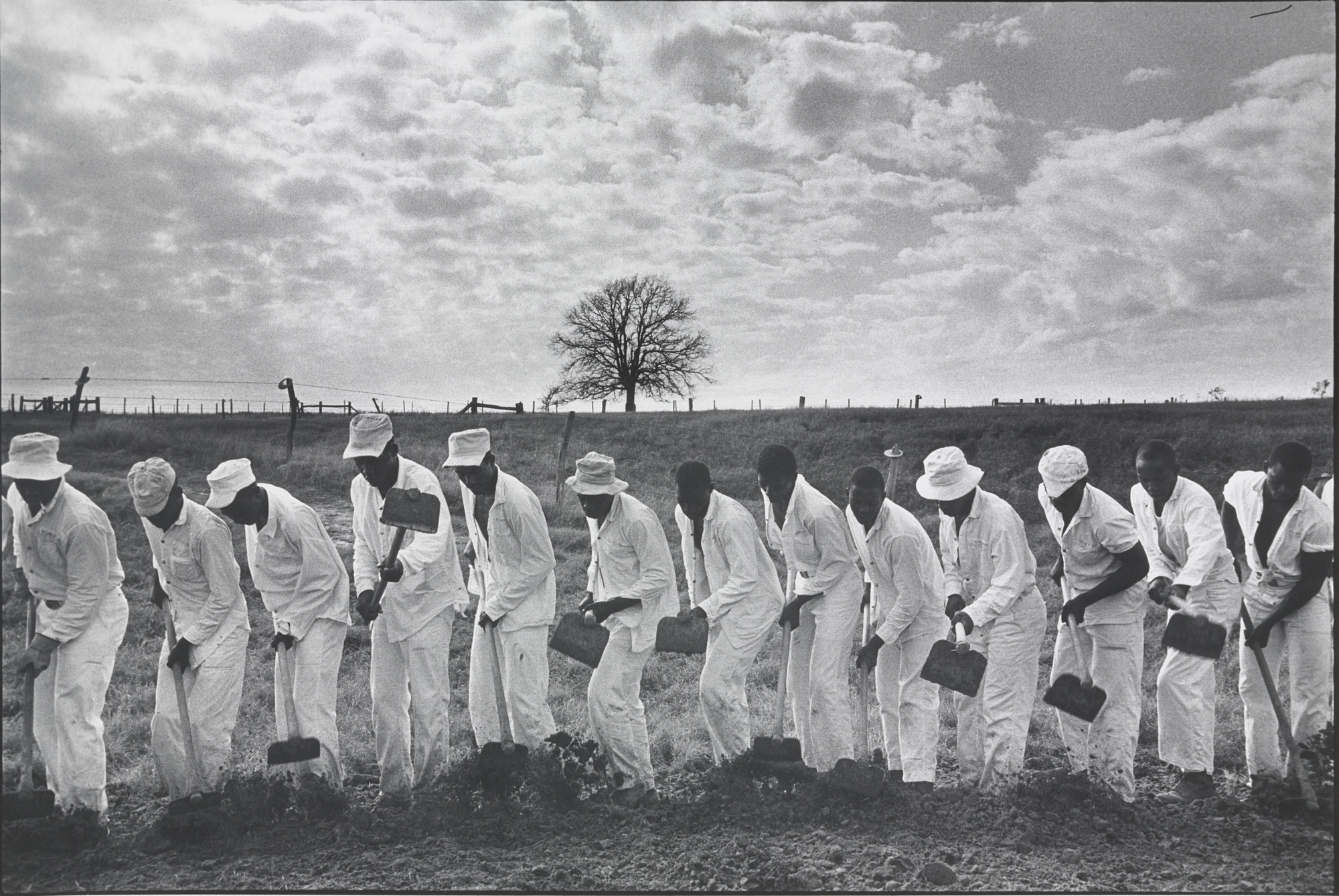 Danny Lyon. The Line, Ferguson Unit, Texas. 1967-69