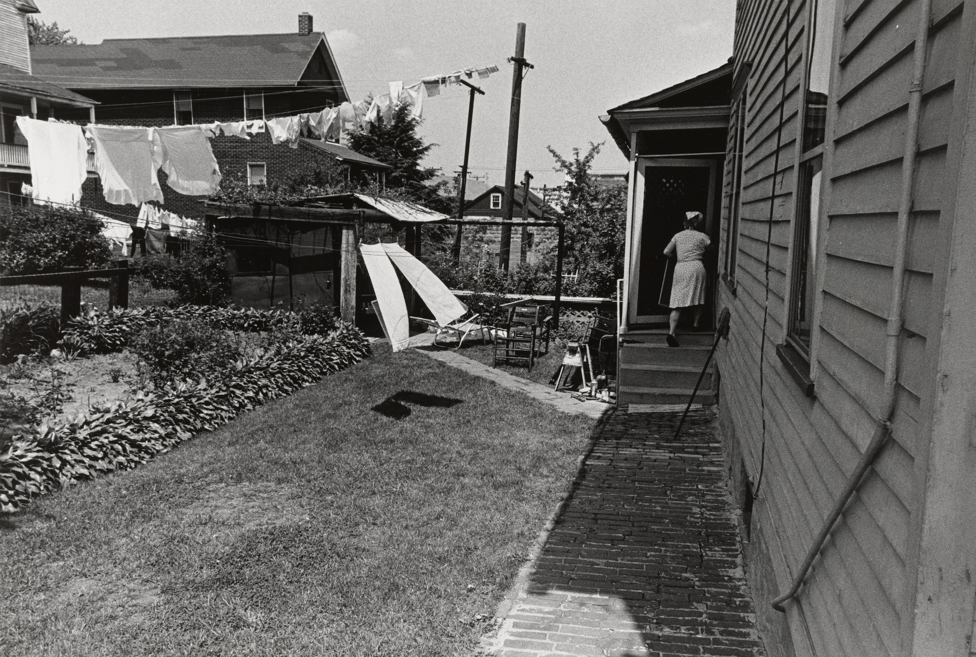 Mark Cohen. Untitled (Edwardsville, Pennsylvania). 1969