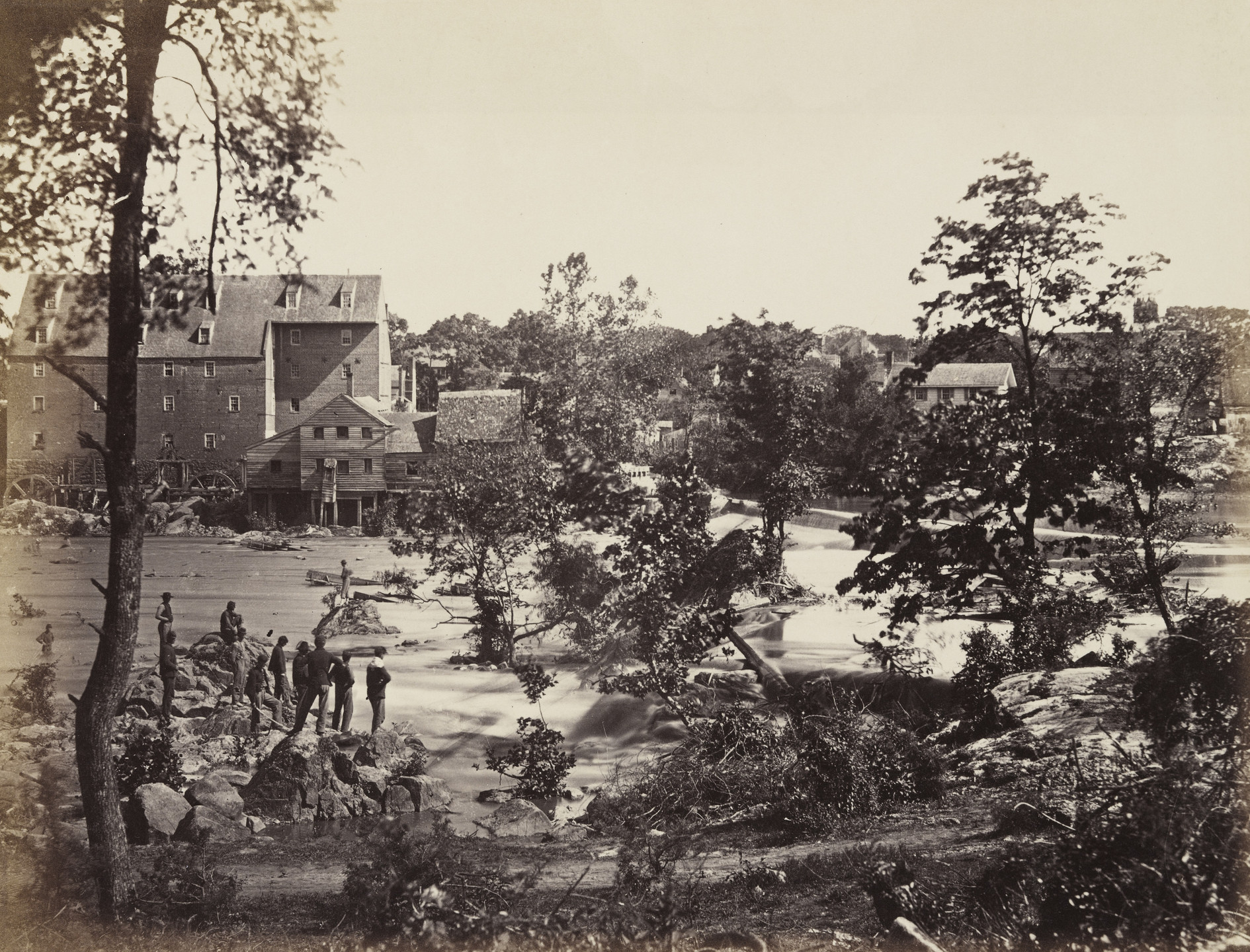Alexander Gardner, Timothy O&#39;Sullivan. Johnson&#39;s Mill, Petersburg, Virginia. May, 1865
