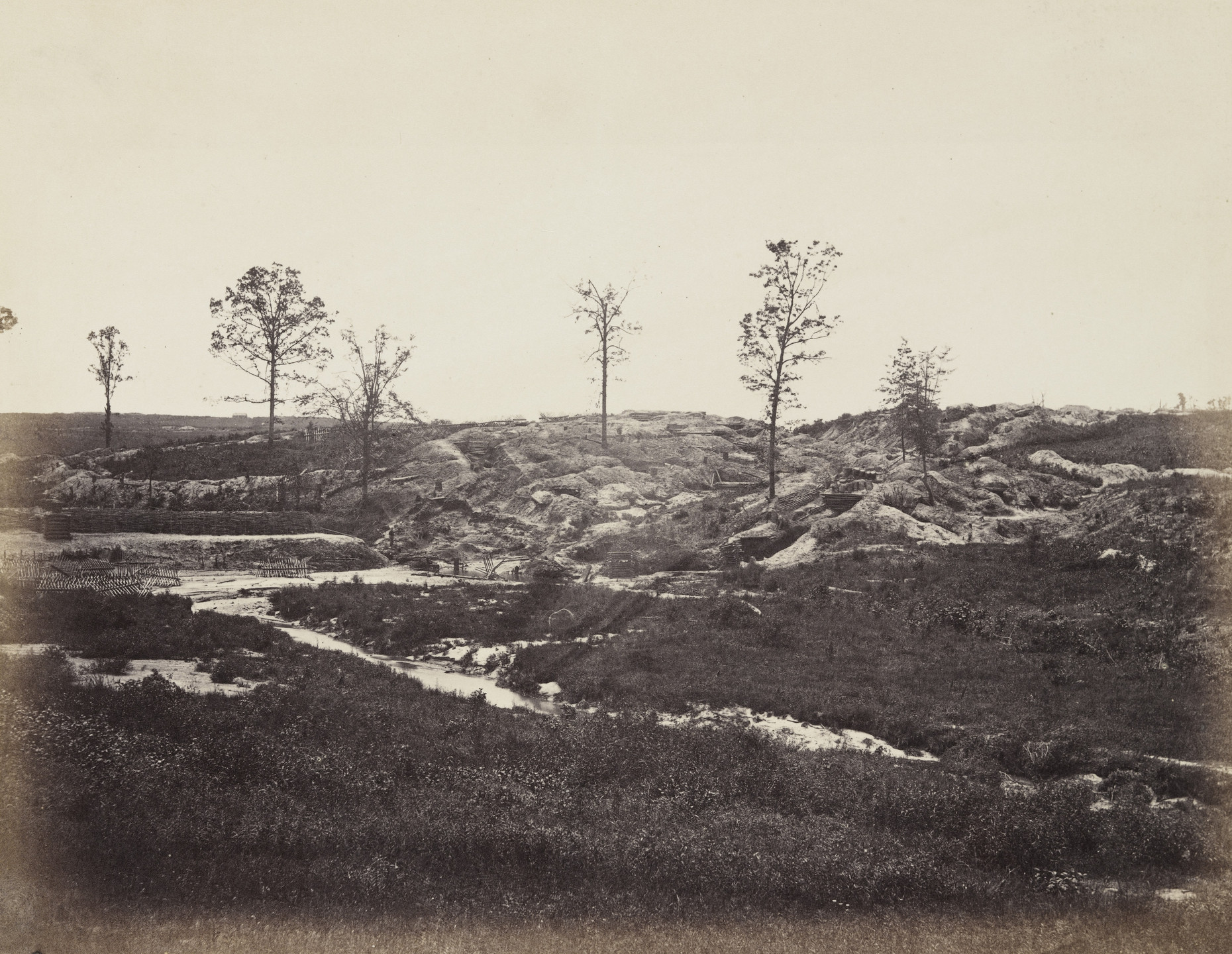 Alexander Gardner, Timothy O&#39;Sullivan. Interior view of the Confederate line (at Gracie&#39;s salient). May, 1865