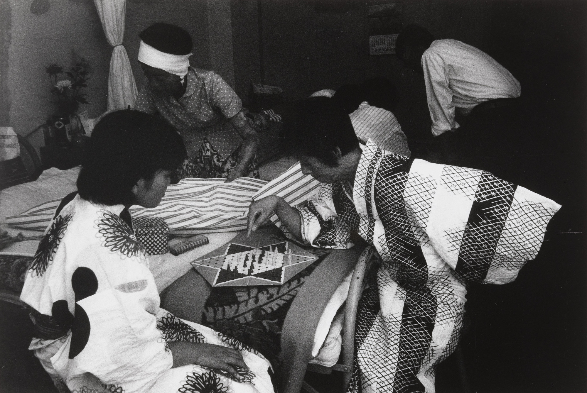 Ken Domon. Untitled