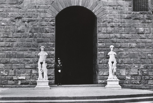 Elliott Erwitt. Florence, Italy