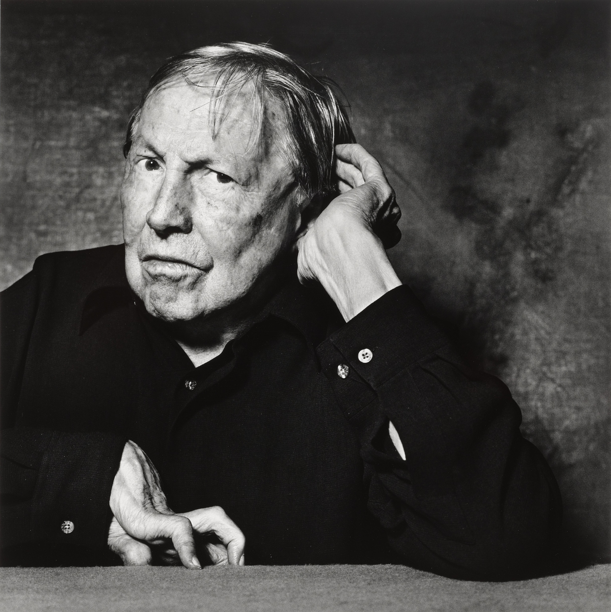 芸術写真 IRVING PENN Irving Penn - Woman with Roses (Lisa Fonssagrives-Penn in