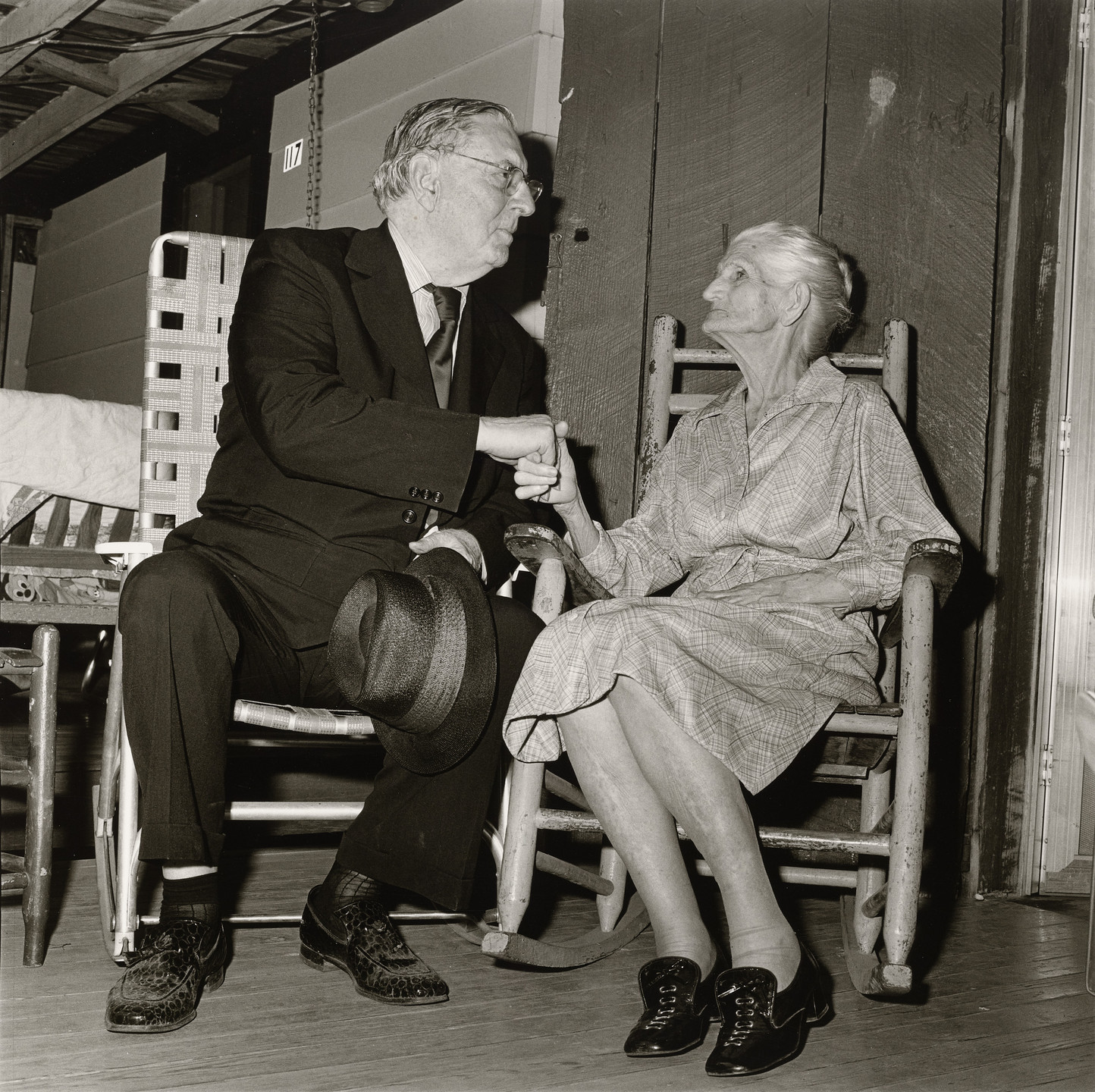 Rosalind Fox Solomon. Governer Ross Barrett and Friend, Neshoba County Fair. 1977