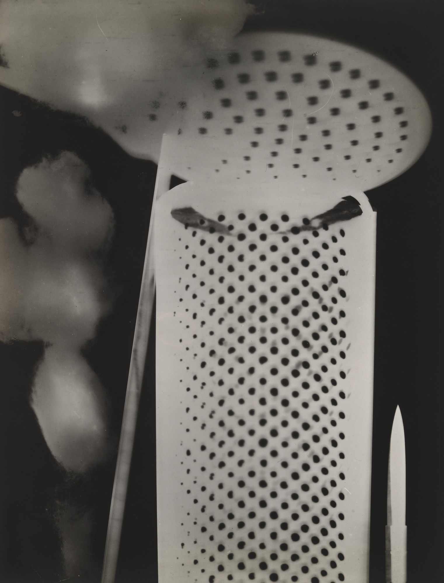 Man Ray (Emmanuel Radnitzky). Untitled (plate 12) from the album Champs Délicieux