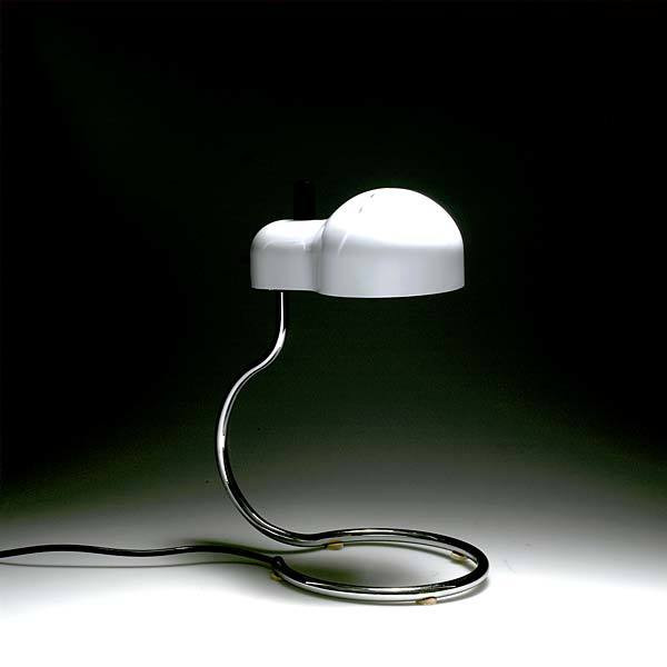 moma table lamp