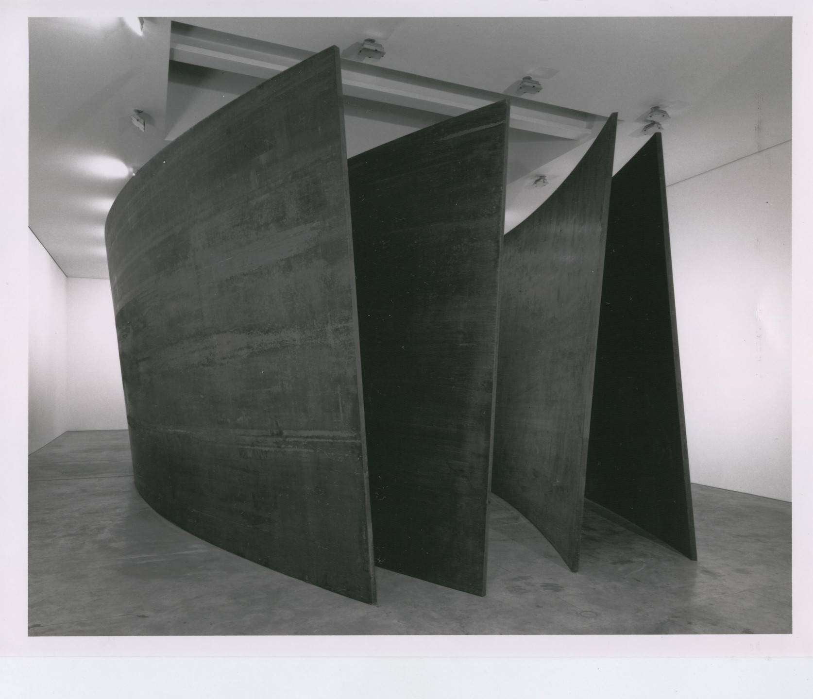 Richard Serra. Intersection II. 1992-93